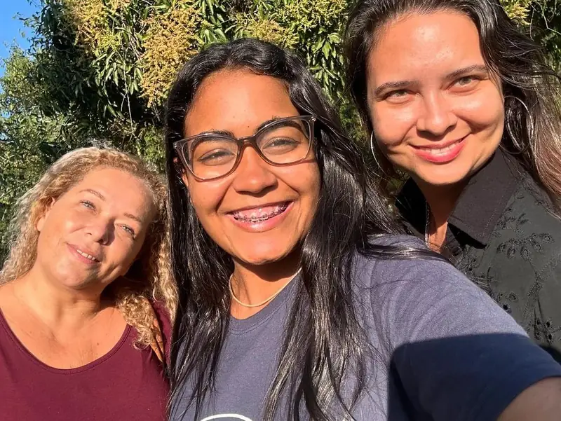 Professoras do Colégio Laranjeiras em passeio com os alunos